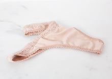 Load image into Gallery viewer, Low Rise Thong